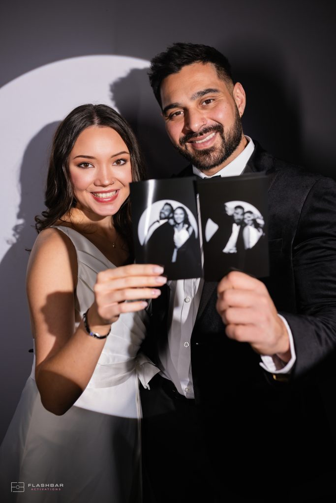 Wedding photo booth | Flashbar Photo Booth Houston